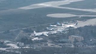 VIDEO& FOTO | Cum arată aeroportul din Hostomel după retragerea militarilor ruși