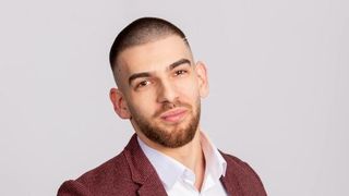 Cu ce se ocupă Cătălin Comăniță de la emisiunea Casa Iubirii? Muncește de la vârsta de 16 ani și se mândrește cu asta