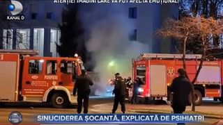 VIDEO - Ce spun psihologii despre gestul bărbatului care a murit după ce intrat intenționat cu mașina &icirc;n poarta Ambasadei Rusiei