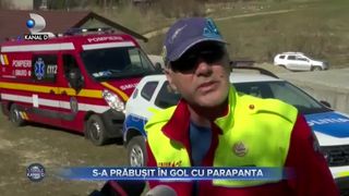 S-a prăbușit în gol cu parapanta