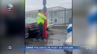 Armă folosită pe post de ciocan