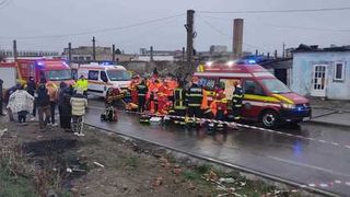 Șase persoane au murit după ce casa le-a fost cuprinsă de flăcări