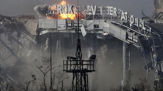  Aeroportul din Dnipro, distrus de un nou bombardament