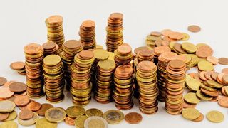 Curs valutar BNR azi, 11 aprilie 2022. Ce se &icirc;nt&acirc;mplă cu moneda euro?