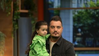 Bursucu a primit cea mai emoționantă vizită în platoul “Dimineața cu noi”