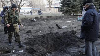 Zelenski spune că minele plasate peste tot ar trebui considerate crime de război