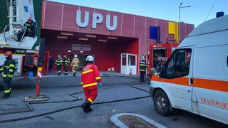 UPDATE| Incendiu la acoperișul secției UPU a Spitalului Bagdasar-Arseni din Sectorul 4 al Capitalei. 7 pacienți și personalul medical s-au autoevacuat
