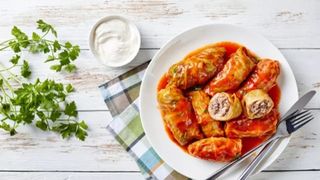 Cum se fac sarmalele de Paşte? Reţeta tradiţională