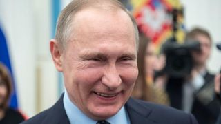 Putin: „Occidentul se aştepta să degradeze rapid economia Rusiei, însă strategia războiului economic a eşuat”