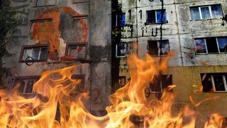 VIDEO - O femeie a murit carbonizată în scara unui bloc din Pitești