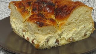 pască cu brânză dulce și stafide