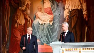 vladimir putin slujbă de paște