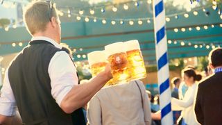 VIDEO Oktoberfest Brașov 2025. Cel mai mare festival al berii din România începe în acest weekend