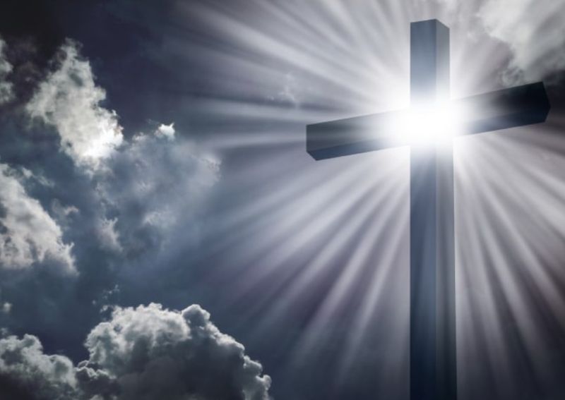 Sâmbăta Luminată: Ce tradiţii se respectă în această zi?