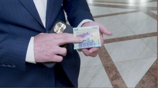 VIDEO | Dintre toți europenii, românii sunt cei mai atașați de portofel