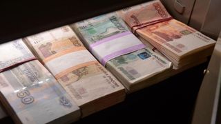 Rusia va introduce rubla în regiunea Herson 