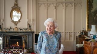 Regina Elisabeta a II-a, apariție remarcabilă. Monarhul britanic s-a întâlnit cu președintele Elveției