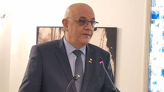 Raed Arafat a fost spionat. Cine a pus microfonul secret în biroul demnitarului