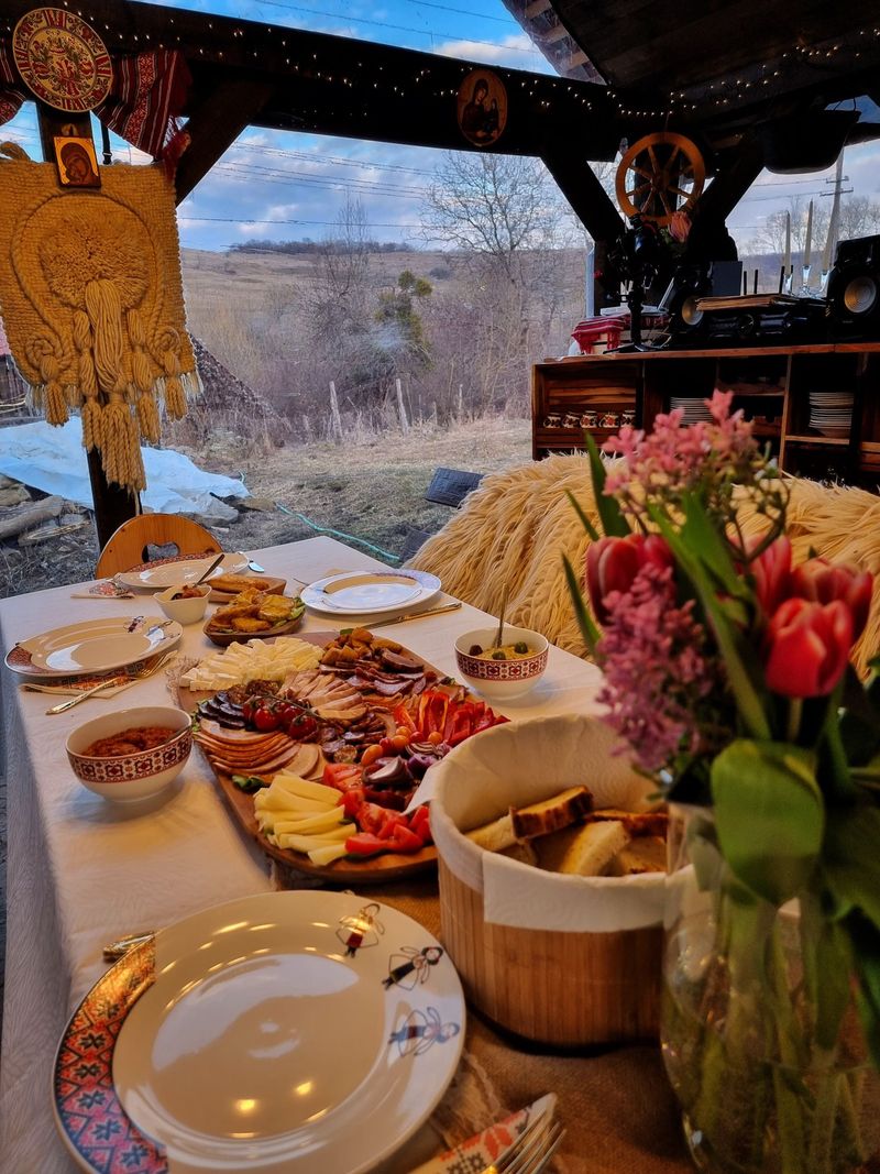 Sâmbăta aceasta, de la ora 15:00, în “ROventura”, La pas, în inima Transilvaniei