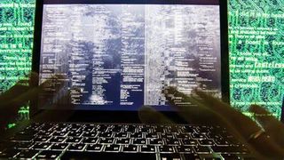  O companie de telefonie își avertizează clienții cu privire la atacurile cibernetice. La ce mesaje trebuie să fim atenți 