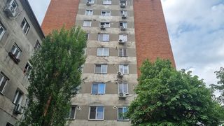 VIDEO - O mamă s-a aruncat de pe un bloc de 10 etaje din Timișoara, &icirc;mpreună cu cei doi copii, de 3 și 6 ani