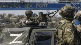 Rusia pregătește orașul-ruină Mariupol pentru o paradă triumfalistă de 9 mai