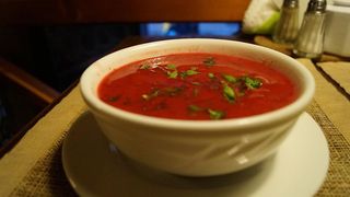 Ciorbă de roşii ca la bunica: Reţeta delicioasă de primăvară