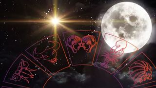 Luna plină mai 2022: Cum simt zodiile influenţa acestui fenomen astronomic?