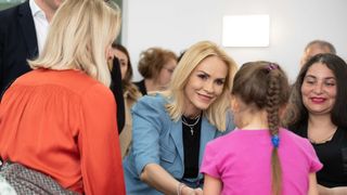 Gabriela Firea a fost în vizită la Centrul pentru refugiați din orașul Voluntari