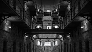 Tragedie de mari proporții &icirc;ntr-o &icirc;nchisoare din Ecuador: Cel puţin 44 de deţinuţi au murit, iar peste o sută au evadat