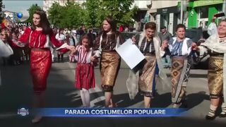Parada costumelor populare