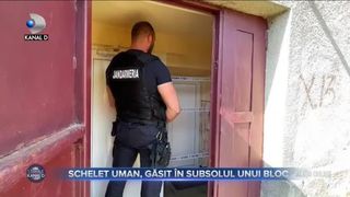 Schelet uman, găsit &icirc;n subsolul unui bloc