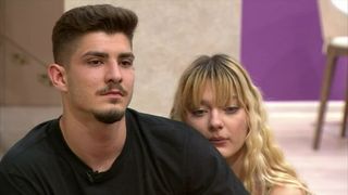 Cristian a fost descalificat în urma testului poligraf. Ștefania a rămas în ”Casa Iubirii” și a pus ochii pe un alt băiat