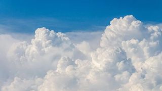 VIDEO - Temperaturi de vară în toată țara. De când se strică vremea