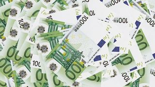 Curs valutar BNR azi, 16 mai 2022. Evoluția monedei euro