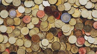 Curs valutar BNR azi, 17 mai 2022. La ce valoare a ajuns euro?