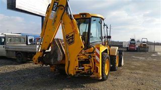 Un cetățean care și-a aruncat gunoiul într-un loc nepermis s-a trezit cu el înapoi peste gard