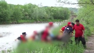 Crimă din gelozie &icirc;n Argeș. Un bărbat a fost ucis după ce a refuzat avansurile unui t&acirc;năr