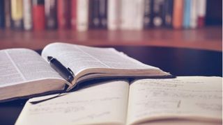 Competenţe BAC 2022: Modele de subiecte pentru evaluarea competențelor lingvistice de comunicare orală în limba română