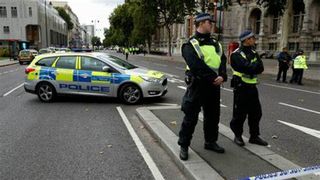 Un băiat de 13 ani a fost arestat pentru terorism