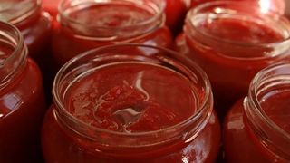 Pastă de roşii cu ardei capia: Reţeta buncii