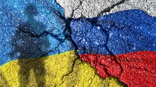 Un elev de clasa a III-a din Rusia, dus la poliție pentru că a scris „Slava Ucraina” pe un grup de chat al școlii