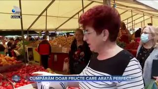 Cumpărăm doar fructe care arată perfect