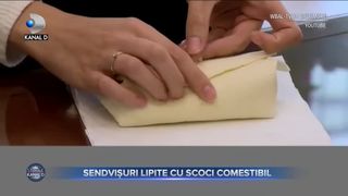 Sendvișuri lipite cu scoci comestibil