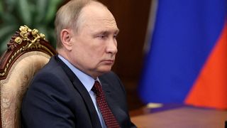 Vladimir Putin vrea să creeze "Eurasia Mare". Noua ordine mondială, propusă de Rusia