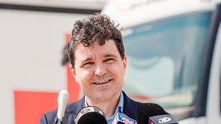 Bucurie mare în familia lui Nicușor Dan. Edilul a devenit tată pentru a doua oară