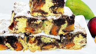 Pandişpan cu căpşuni: Reţeta veche de acum 100 de ani