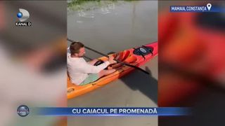 Cu caiacul pe Promenadă