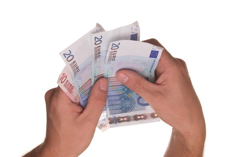 Curs valutar BNR azi, 30 mai 2022. La ce valoare a ajuns euro? Anunțul făcut de Banca Națională