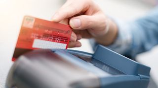 Voucherele sociale de 250 de lei, distribuite de la 1 iunie. Anunț de ultimă oră de la Guvern